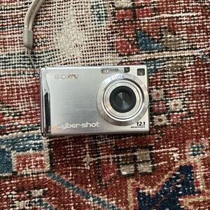 Sony Cyber-shot 12.1MP Silver Camera